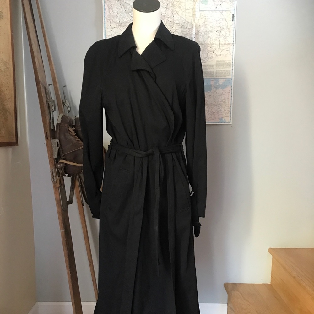 Vintage Gap Trench coat wrap.